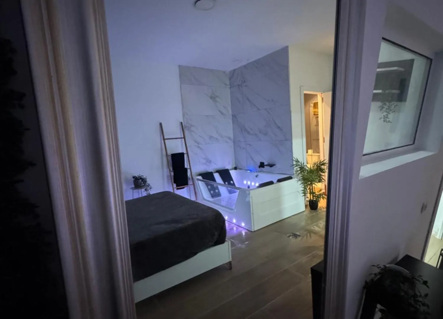 Suit Deluxe Jacuzzi إل بويرتو دي سانتا ماريا